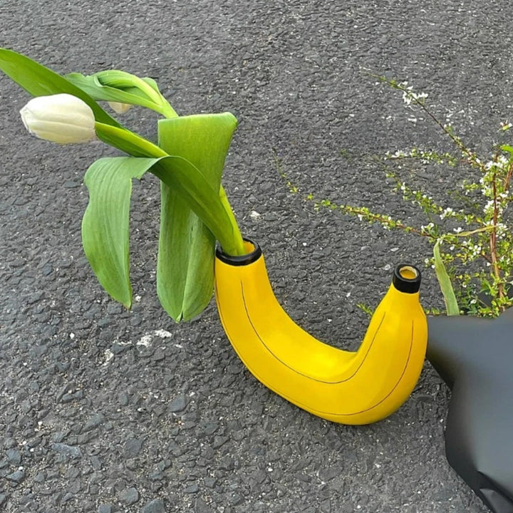 Banana Vase | Bowlift
