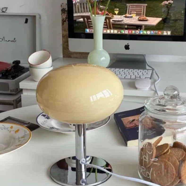 SérénitéMagique - Elegant Beige Table Lamp for Ambient Lighting Bowlift