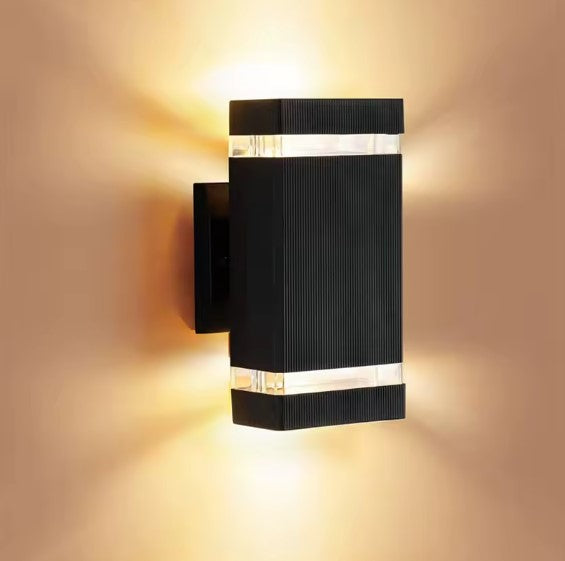 BowLift | Modern outdoor light with elegant design