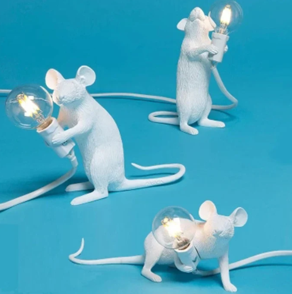 BowLift | Unique Mouse Table Lamp