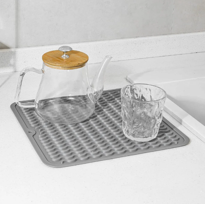 BowLift | Sustainable Silicone Drip Mat - Universally usable and heat-resistant