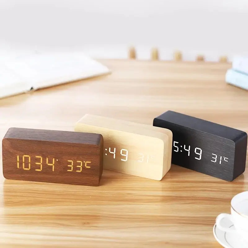 BowLift | Wooden Digital Alarm Clock | LED Display | Modern Design | Silent | Environmentally Friendly
