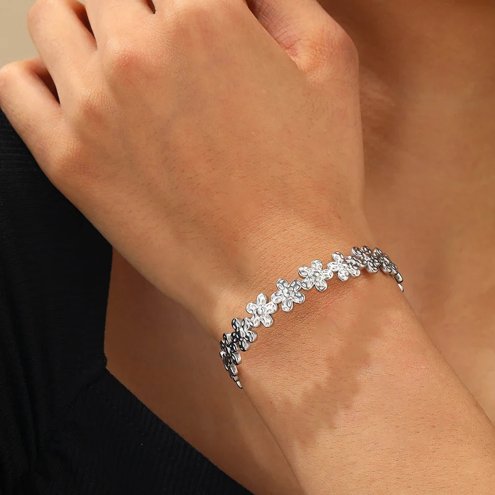 BowLift | Textured Floral Bangle Cuff Bracelet