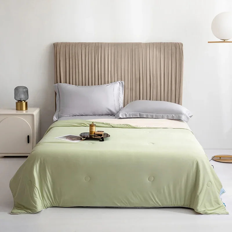 ChillLux Cooling Blanket | Double-sided cooling for warm nights | Bowlift