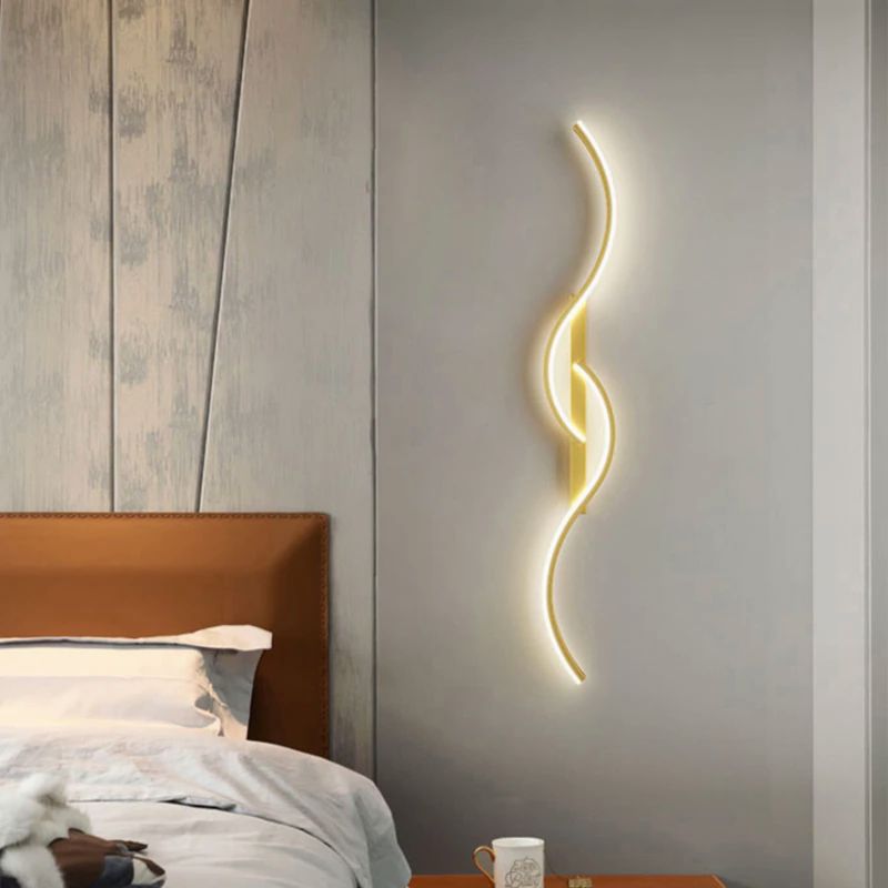 BowLift | Contemporary LED Wall Lamp – Artistic Combination of Forms
