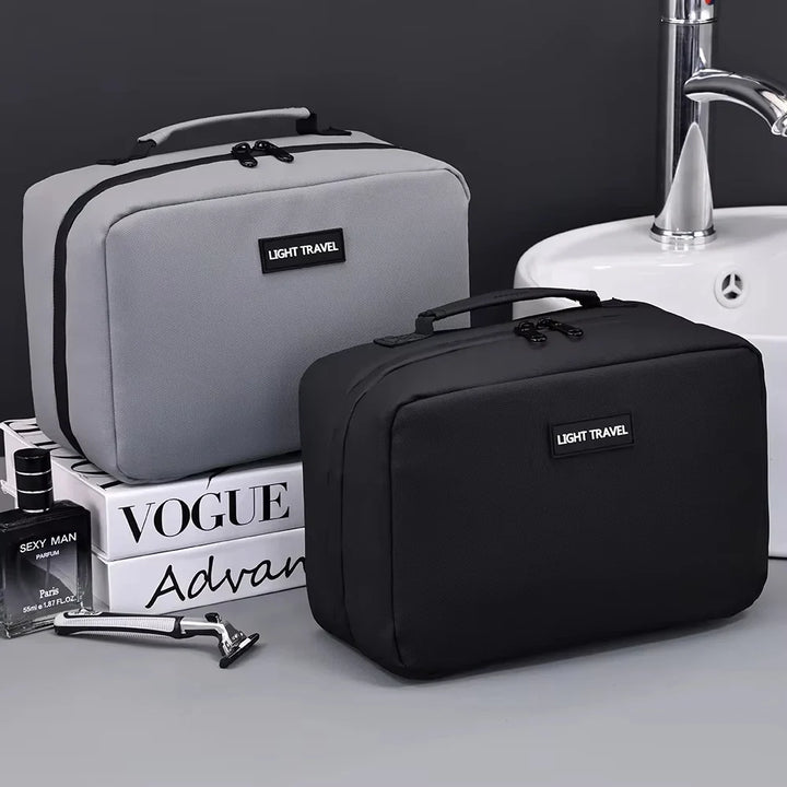 BowLift | Packvard Men's Toiletry Bag Travel | 24×16×11 cm | Water-repellent & Tear-resistant | With Carry Handle & Plenty of Storage