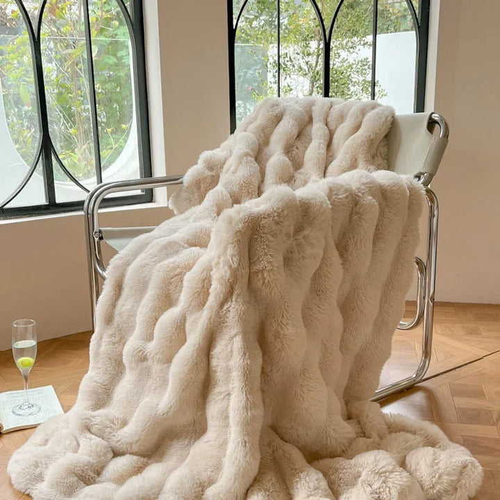 BowLift | PlushCozy | Faux Fur Winter Blanket