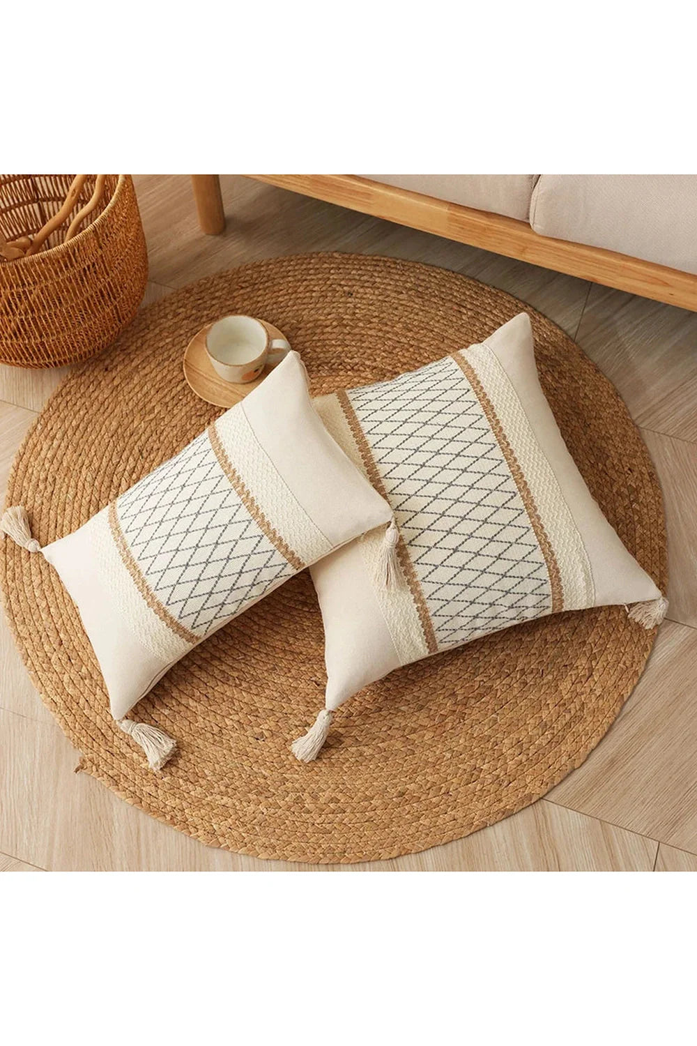 Crochet Tassel Pillowcase | Bowlift