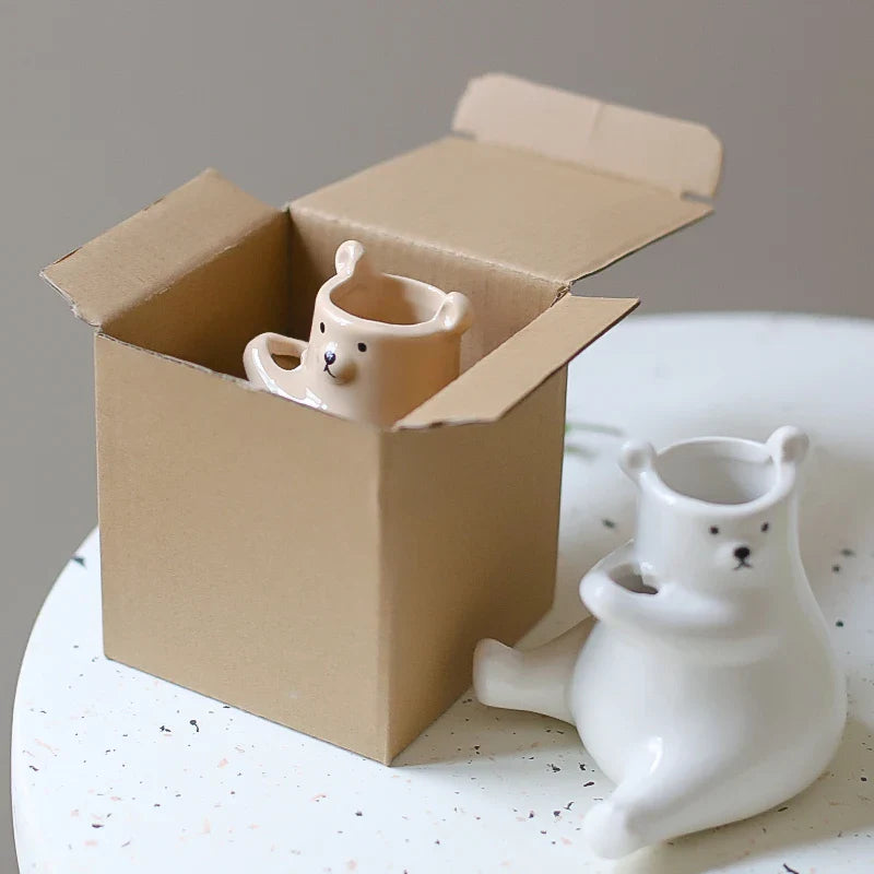 Bear with Flower Vase | Bowlift
