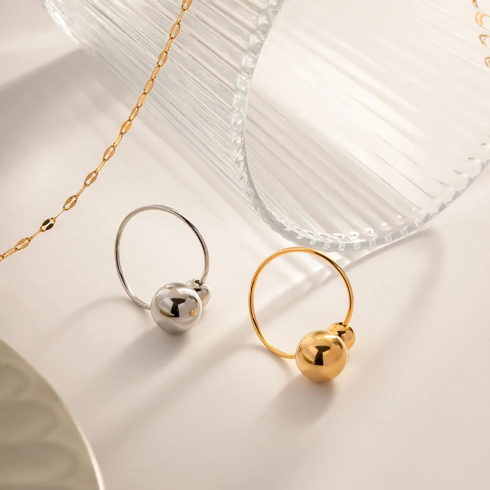 BowLift | 18k Bold Two Ball Open Ring