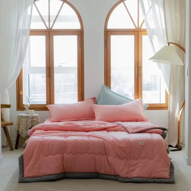 BowLift | ComfyLux - Premium Lightweight Blanket