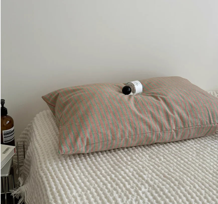 Modern Simple Striped Pillowcase | Bowlift