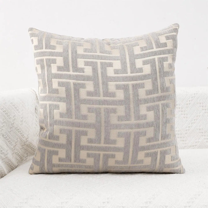 Striped cushion cover in country house style – Decorative sofa cover for living room and couch | Bowlift
