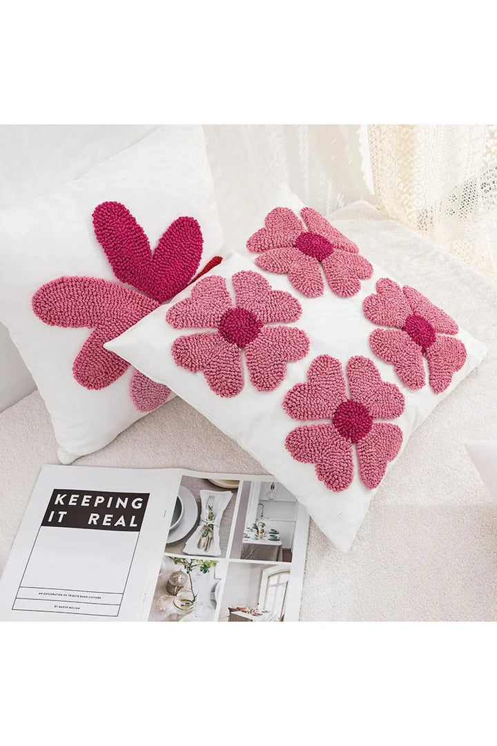 Plush Valentine's Day Pillowcase | Bowlift
