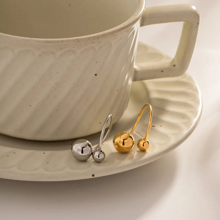 BowLift | 18k Bold Two Ball Open Ring