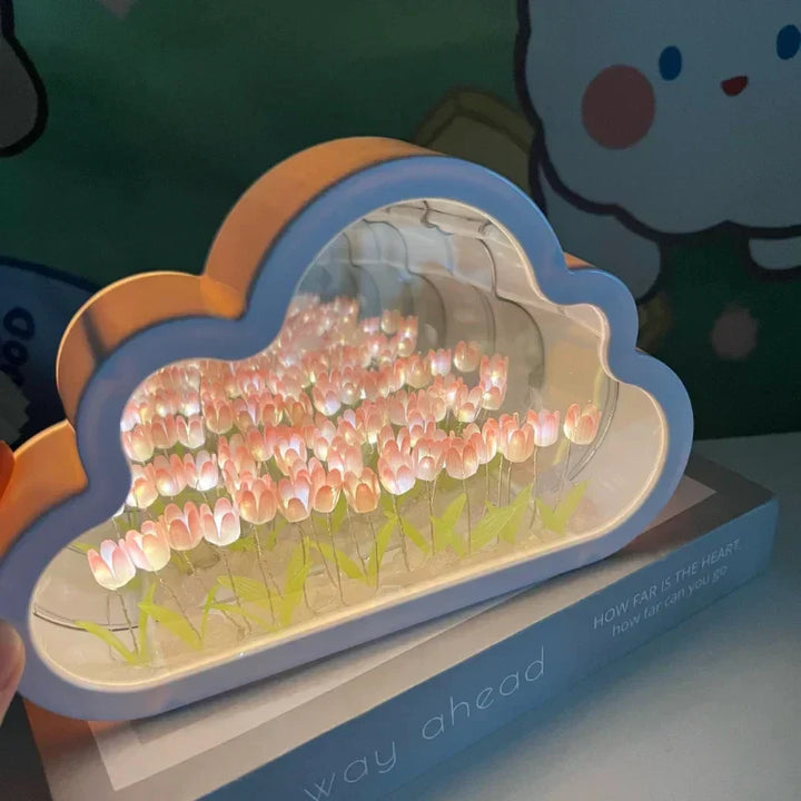 Tulip Atmosphere Infinite Flowers Night Light | Bowlift