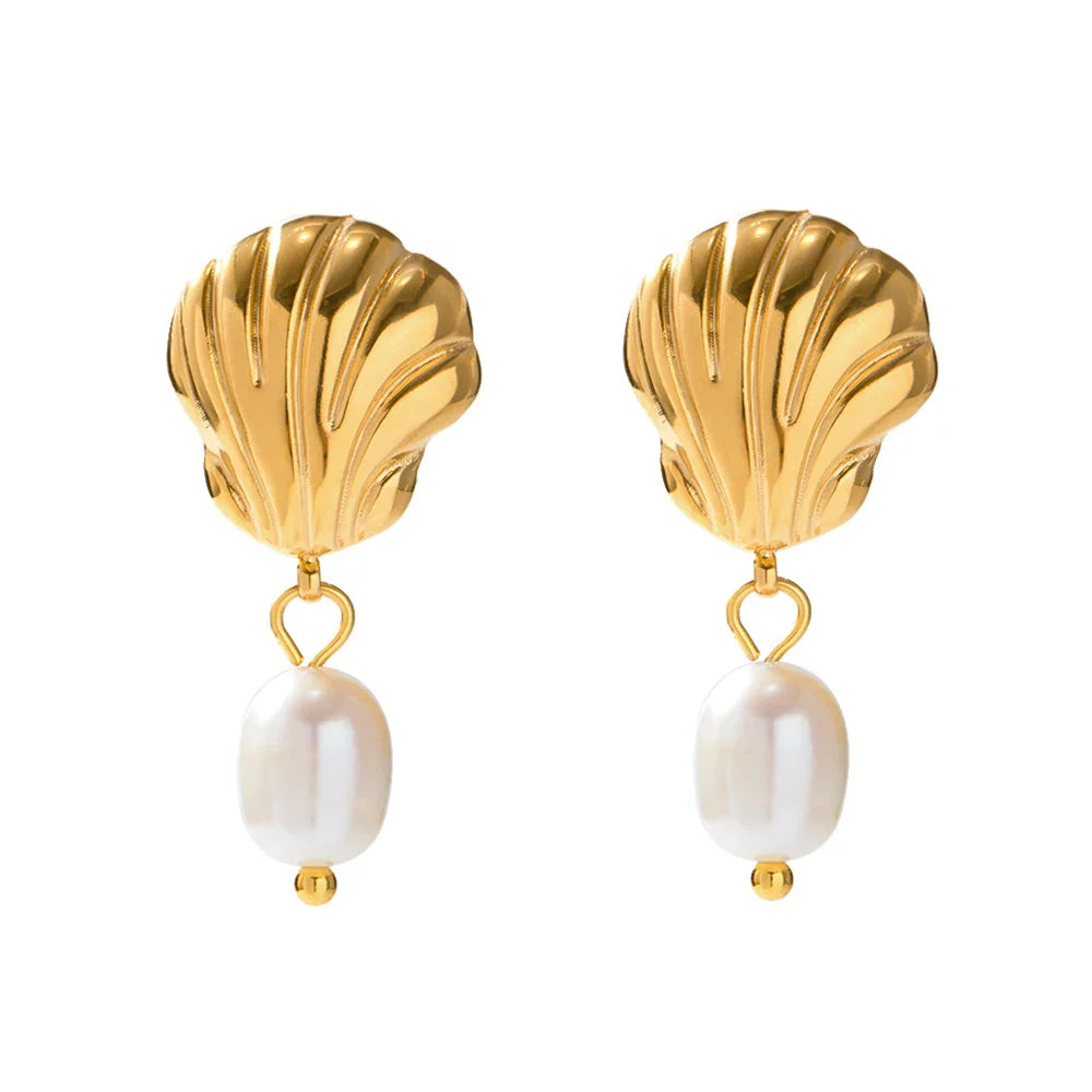 BowLift | Dainty Sea Shell Pearl Earrings