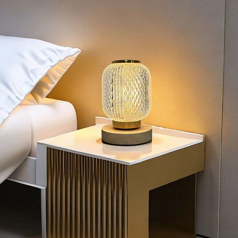 BowLift | Dimmable Crystal Table Lamp - Stylish Golden Dimmable Table Lamp with Luxurious Crystal Design