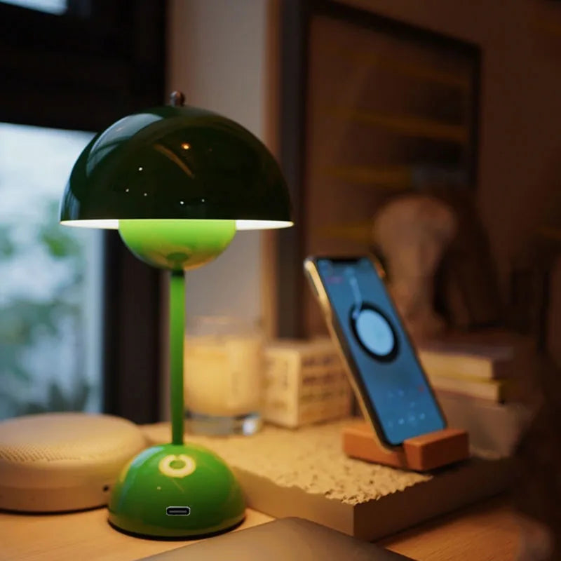 BowLift | Adjustable brightness flower pot lamp - Italian rechargeable table lamp VP3