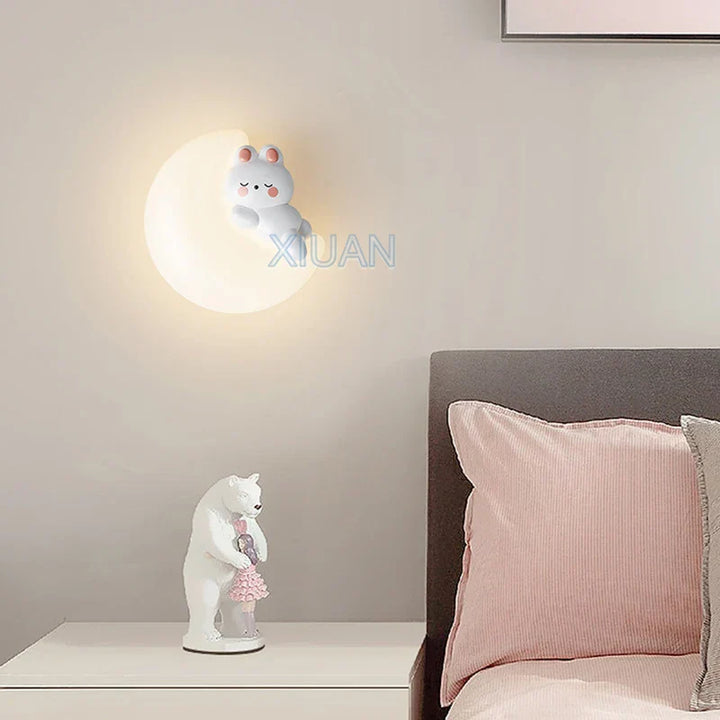MoonAnimal – Magical Moon Lamp for Children's Rooms Bowlift
