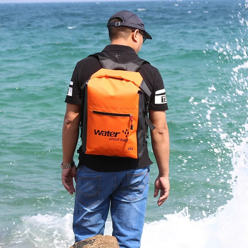 BowLift | AquaGuard Backpack 25L | Waterproof and breathable backpack for kayaking, trekking and outdoor adventures