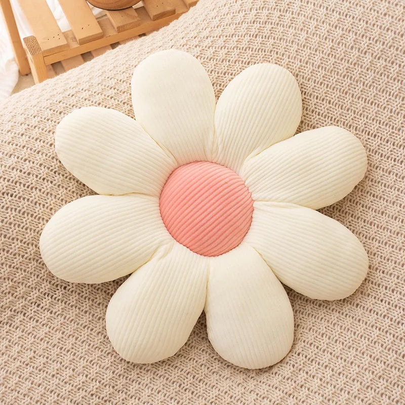 Daisy Plush Cushion | Bowlift