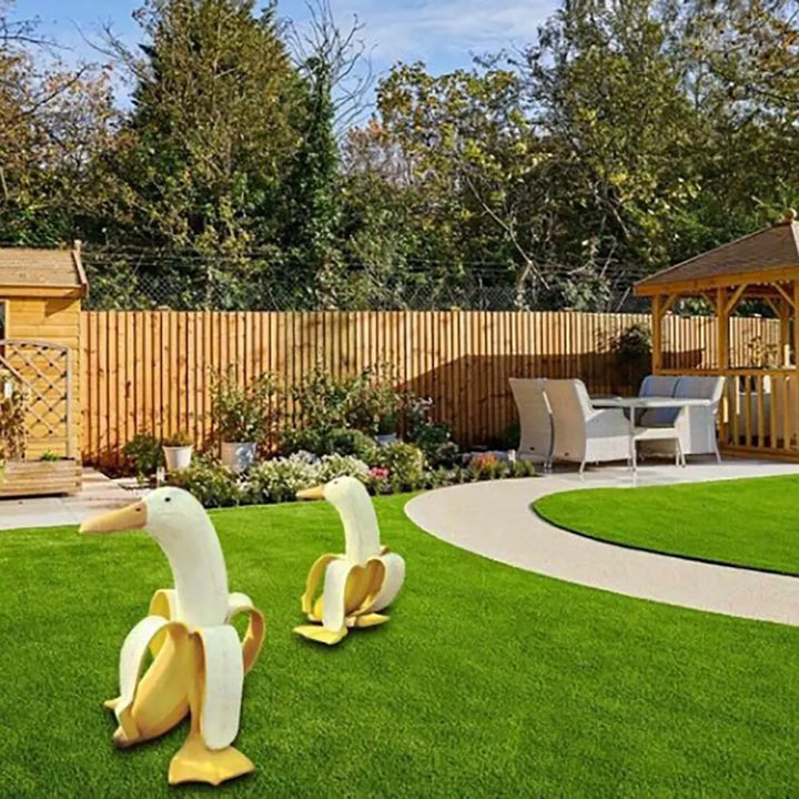 BowLift | BananaDuck Sculpture "Quaki" | Funny Garden Decor | Weatherproof Resin | 17 cm