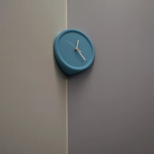 SilentCorner Clock - Stylish Silent Wall Clock without Drilling Bowlift