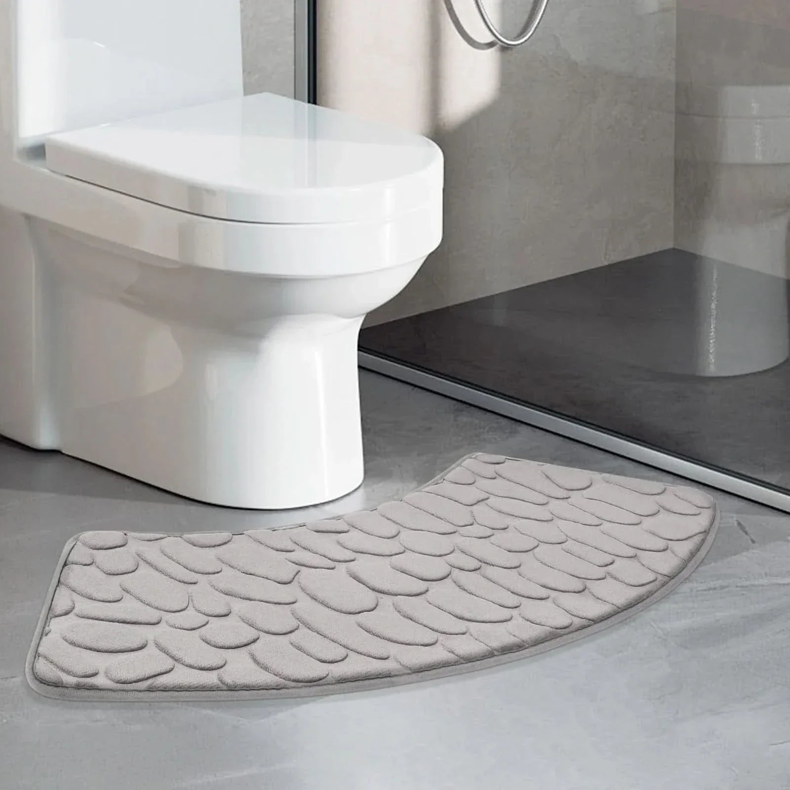 BowLift | Curved Non-Slip Bathroom Mat with Ergonomic Design