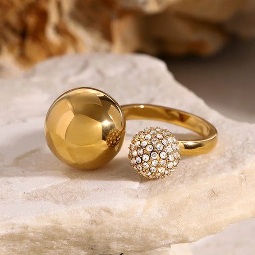 BowLift | Asymmetric Diamond Accented Sphere Ring