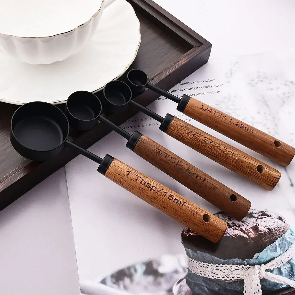 BowLift | Lyra Measuring Cups & Spoon Set