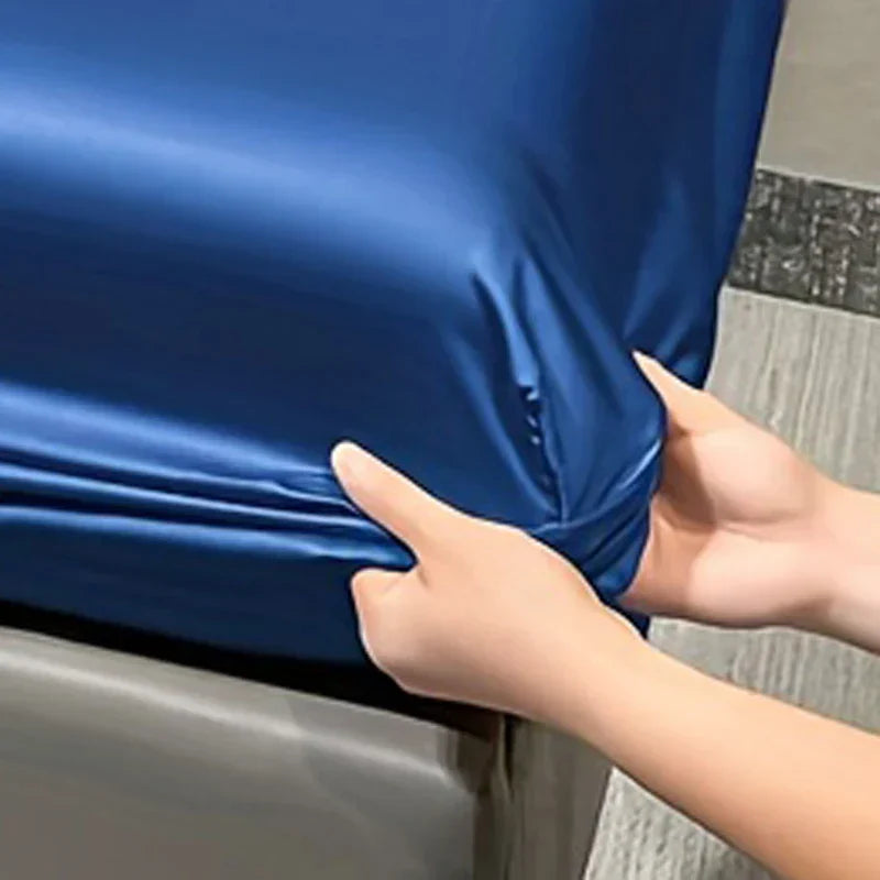 BowLift | SatinDreams Luxury Fitted Sheet | Silky Satin Bed Sheet | Breathable & Cooling | Wrinkle-Free | Easy Care