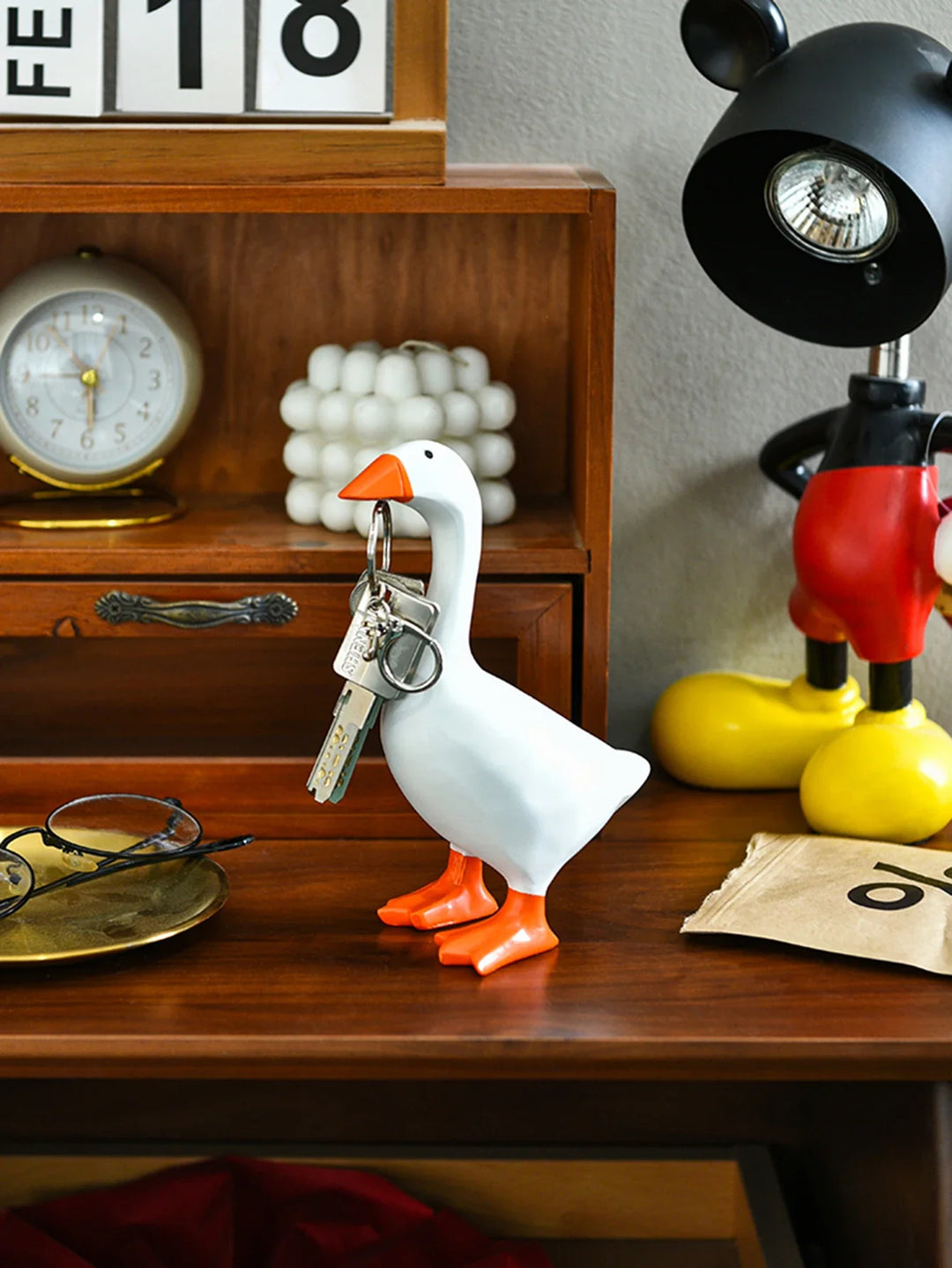 BowLift | Decorative Figure GooseMag | Magnetic Goose Key Holder | Resin Sculpture & Organizer