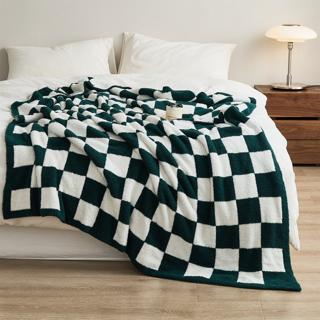 COLOURFUL CHECKERBOARD THROW | Bowlift