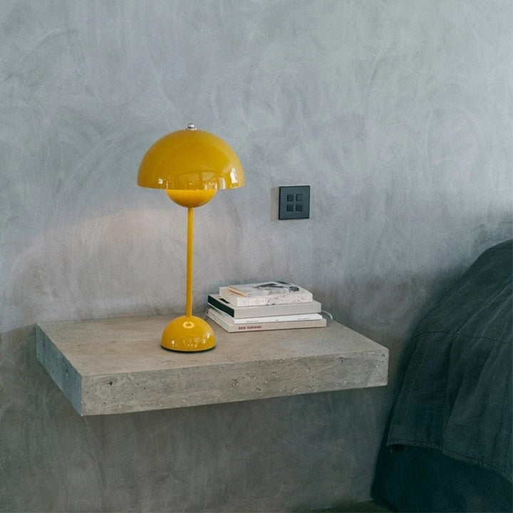 BowLift | Bud LED table lamp – Metal, modern, 220V