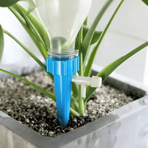 BowLift | Self-watering Spike for Automatic Plant Care