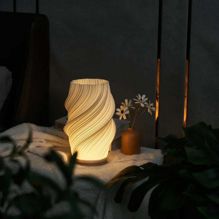 BowLift | Elegant Desk Lamp with Dimming and Natural Wooden Base