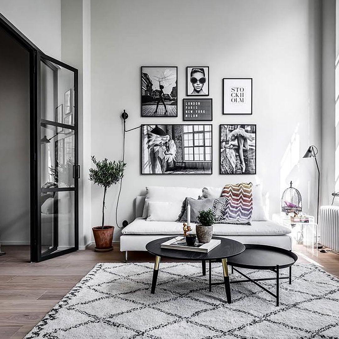 BowLift | Serge Mouille Wall Lamp