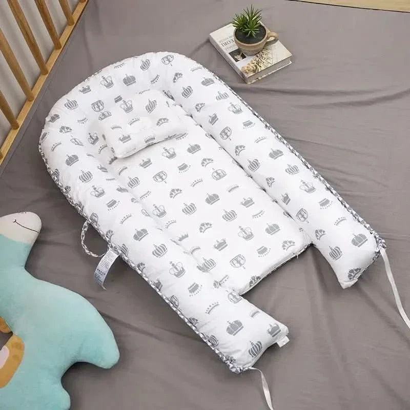 BowLift | Foldable baby cot for safe sleep at home & on the go