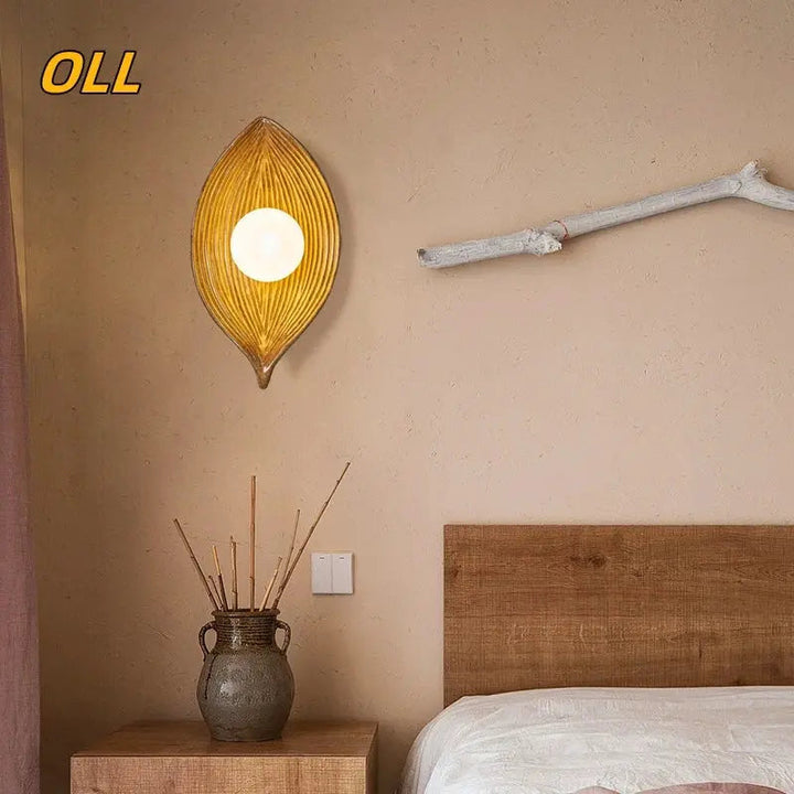 BowLift | Wall lamp LED leaf gold Elegant