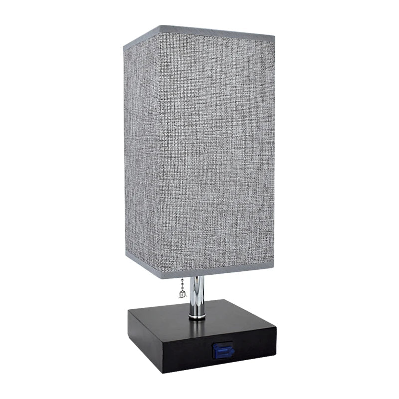 BowLift | Subtle bedside lamp with elegant light and USB