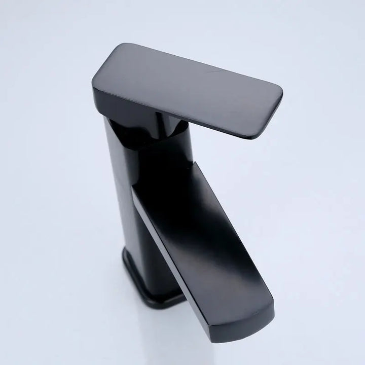 BowLift | Luxury RETHME Basin Tap - with Stylish Water Flow