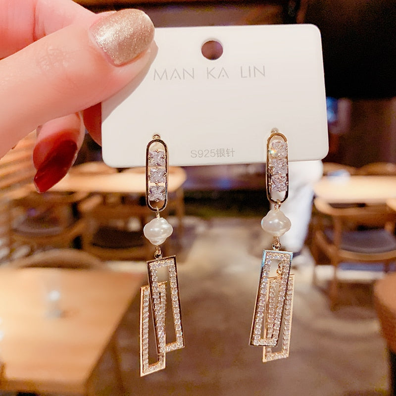 BowLift | Elegant Flower Long Chain Earrings