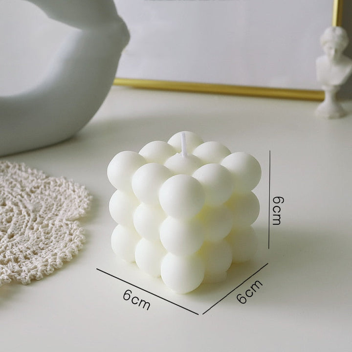 BowLift | BubbleGlow Candle | Complete your interior with this beautiful and trendy candle
