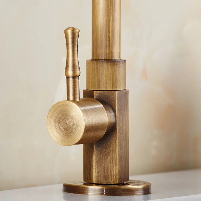 BowLift | Brass kitchen faucet