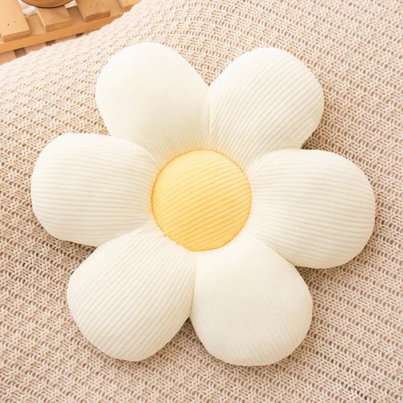 Daisy Plush Cushion | Bowlift