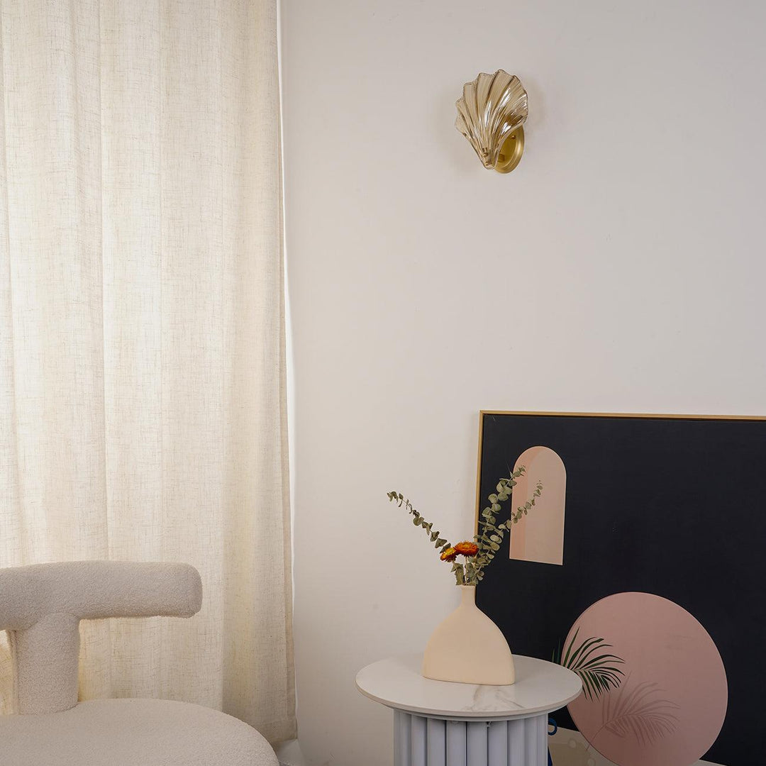 Shell wall lamp - Bring maritime elegance into your home | Bowlift