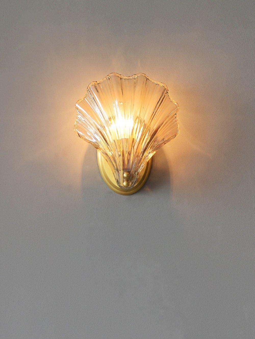 Shell wall lamp - Bring maritime elegance into your home | Bowlift
