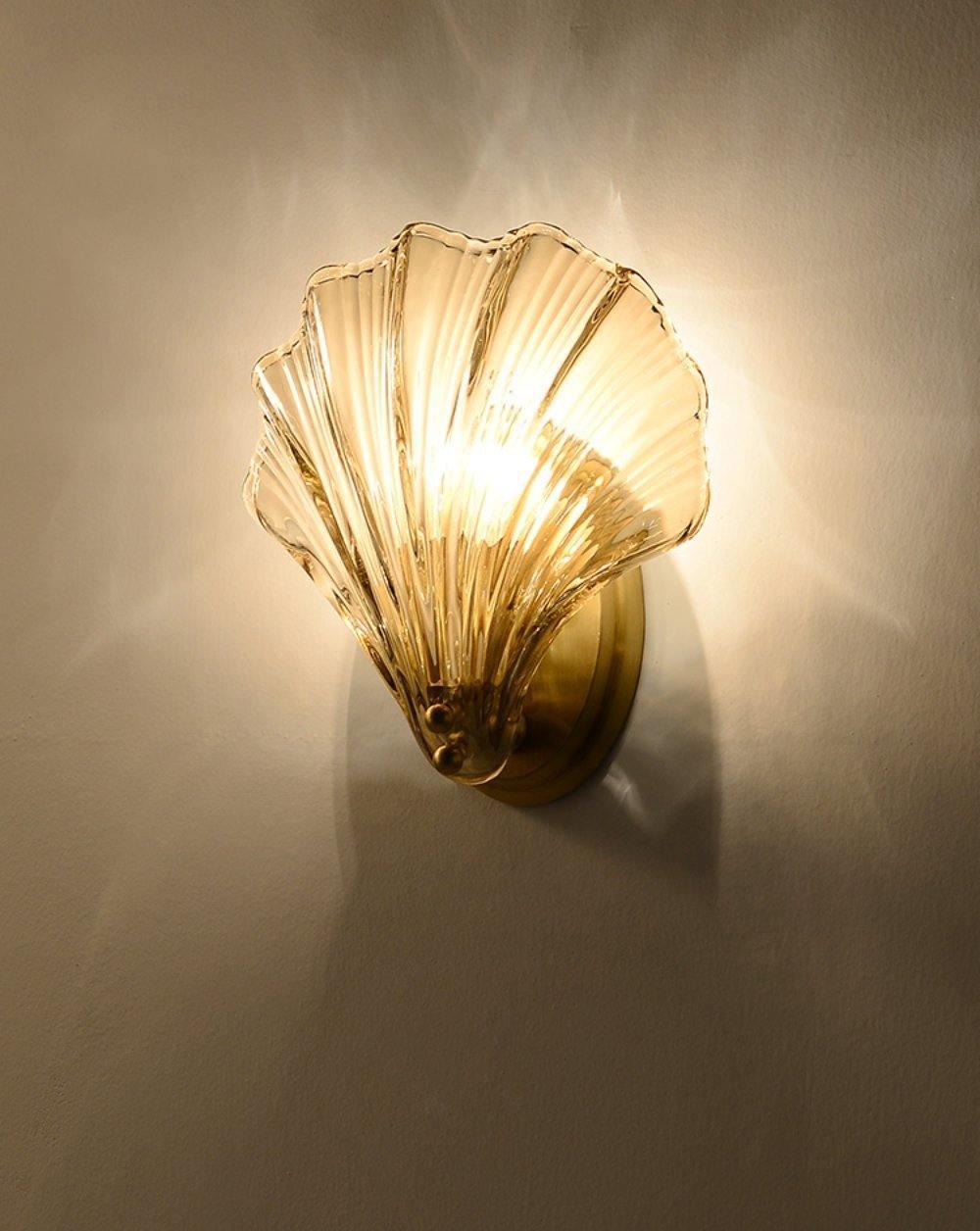 Shell wall lamp - Bring maritime elegance into your home | Bowlift