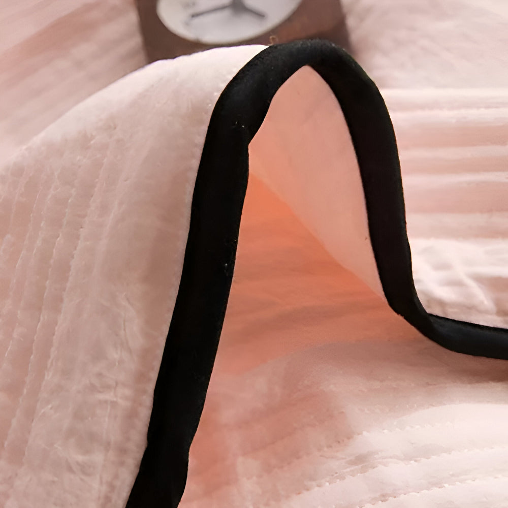 BowLift | Summer blanket made of Breathable & Cool to the Touch Fabric